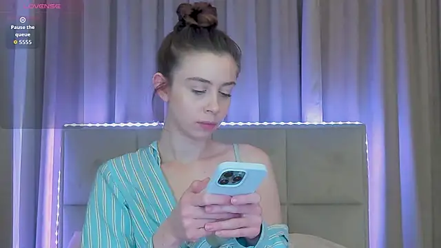 Nikalettaa online show from April 2026 08:15:02 PM