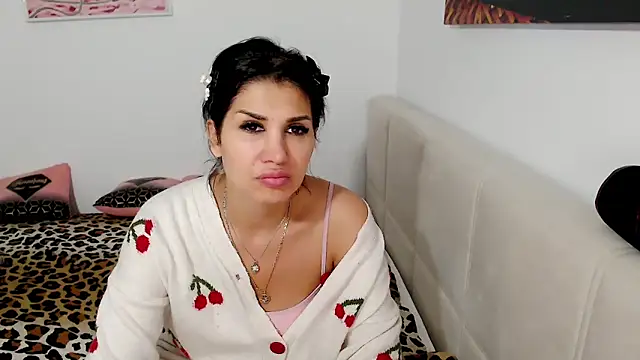 NickyHotXO online show from May 2026 04:36:01 PM