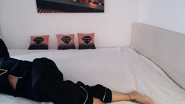 Snapshot of NickyHotXO chatting on March 2026 04:59:02 AM NickyHotXO online show from March 2026 04:59:02 AM