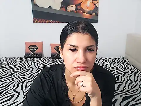 Snapshot of NickyHotXO chatting on March 2026 05:15:01 AM NickyHotXO online show from March 2026 05:15:01 AM