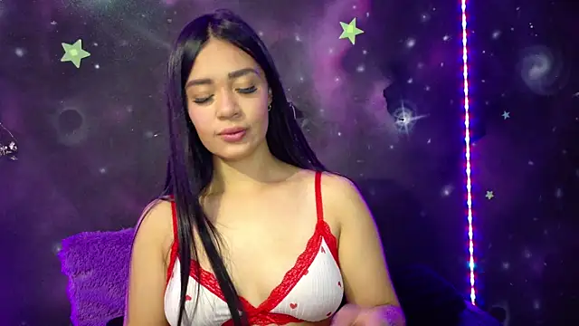 ValentinaRojass  online show from May 2026 03:33:01 PM