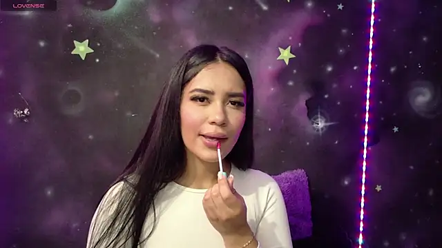 ValentinaRojass  online show from May 2026 05:06:02 PM
