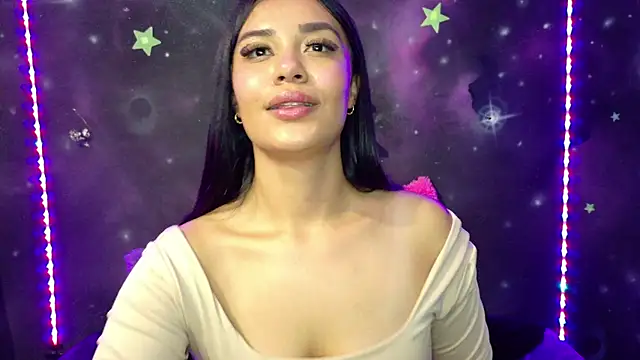 ValentinaRojass  online show from May 2026 04:01:01 PM