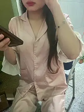 Xoai-cute online show from May 2026 07:17:01 PM