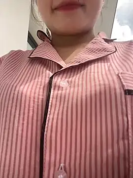 Xoai-cute online show from May 2026 07:17:02 AM