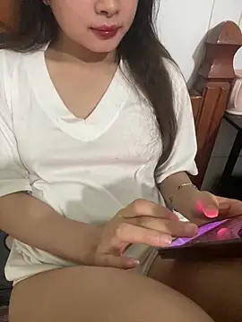 Xoai-cute online show from May 2026 07:50:01 PM