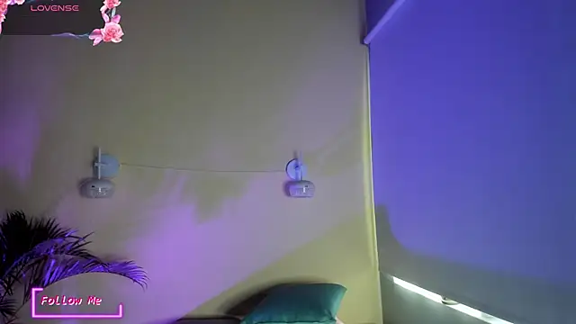  VALERIAGOMEZ online show from April 2026 12:32:02 PM