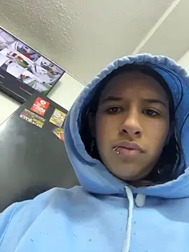LilyRossi  online show from May 2026 11:17:02 AM