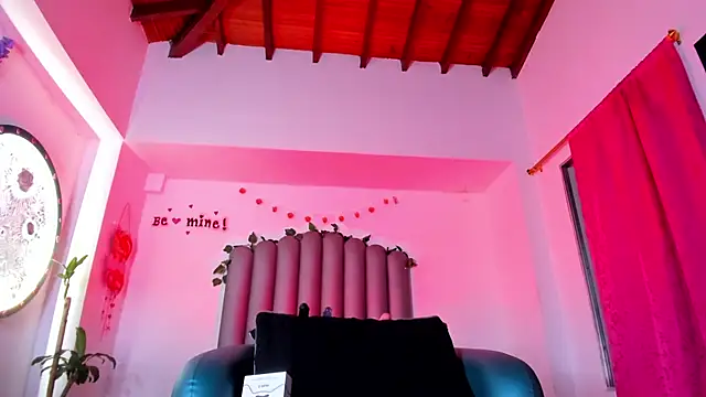 Xdeisyy online show from April 2026 03:52:02 AM