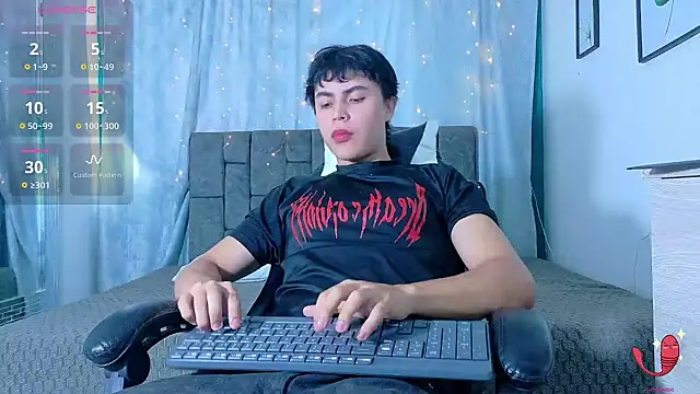 Snapshot of Dantekent chatting on June 2026 01:38:02 PM Dantekent online show from June 2026 01:38:02 PM