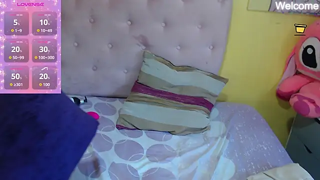 Sophiiee Gray online show from June 2026 02:40:01 PM