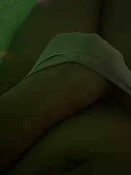 Snapshot of Luarin chatting on March 2026 06:51:02 AM Luarin online show from March 2026 06:51:02 AM