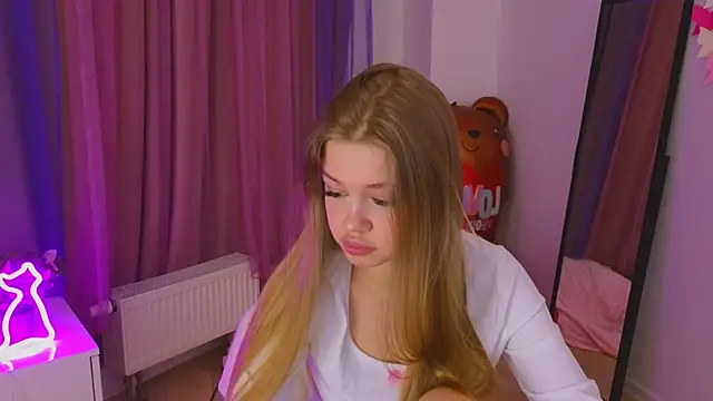 belrinaa online show from April 2026 09:10:01 PM