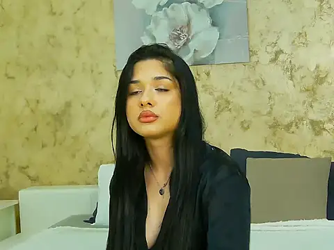 MissNaomiBelle online show from May 2026 01:19:02 PM