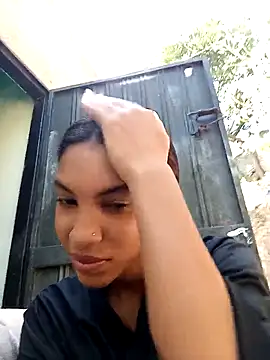 ginevere 20 online show from April 2026 08:11:01 PM