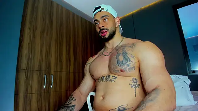 massimo visconti online show from March 2026 10:14:01 PM