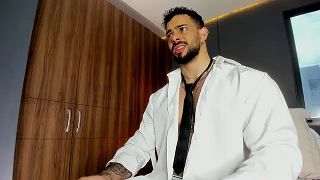 massimo visconti online show from March 2026 02:57:01 PM