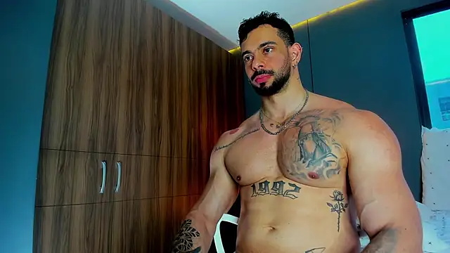 massimo visconti online show from April 2026 04:13:01 PM