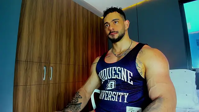 massimo visconti online show from April 2026 04:24:02 PM