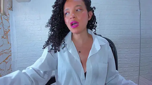 Jazlin  online show from March 2026 12:53:02 PM