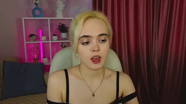 Bambi Bloom online show from March 2026 01:47:01 PM