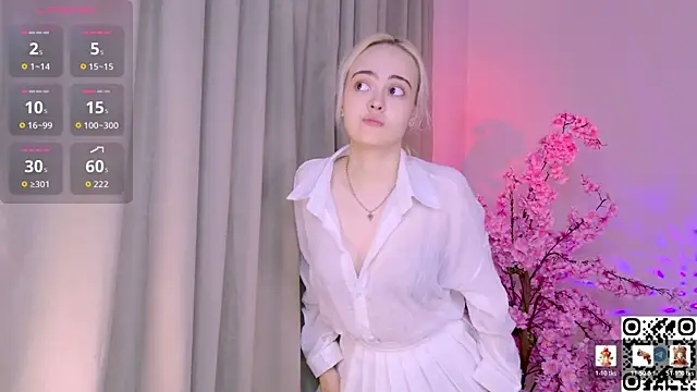 Bambi Bloom online show from April 2026 05:26:02 AM