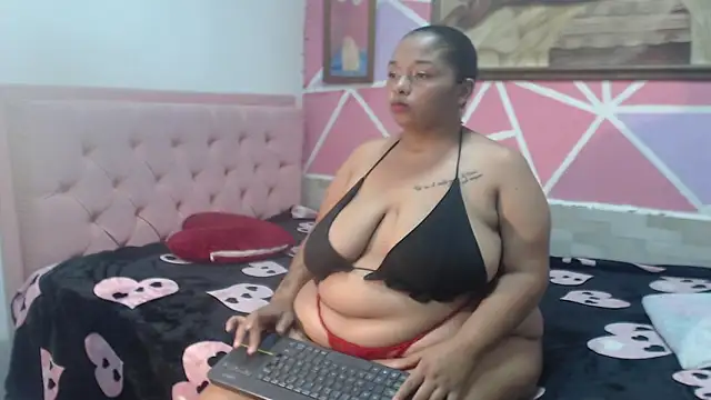 Doll rihana online show from May 2026 01:24:01 AM