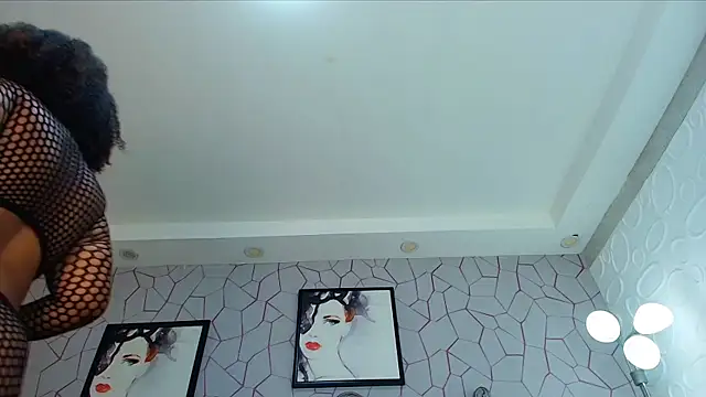 Genesisraydenx online show from April 2026 07:48:02 PM