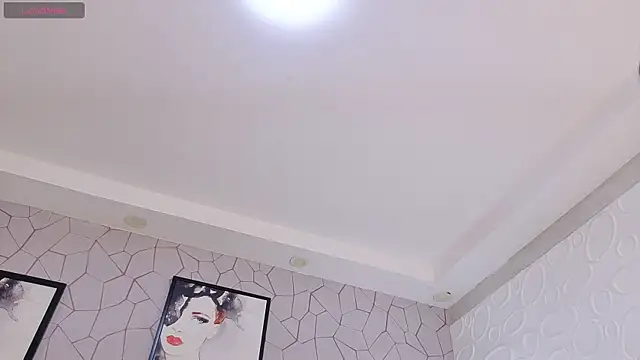 Genesisraydenx online show from May 2026 08:04:02 PM