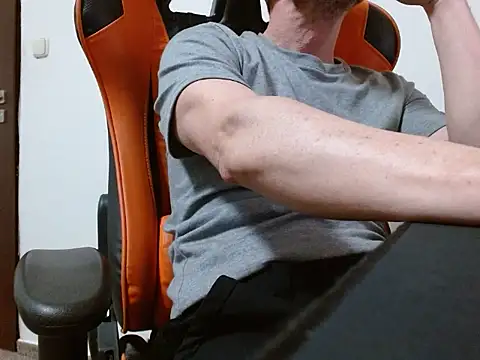 Sokarek online show from March 2026 06:20:01 PM