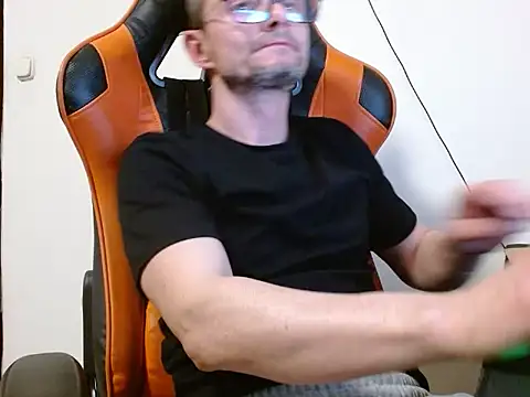 Sokarek online show from March 2026 09:38:02 PM