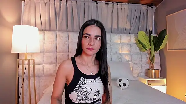 Samantha Velle online show from June 2026 01:52:01 PM