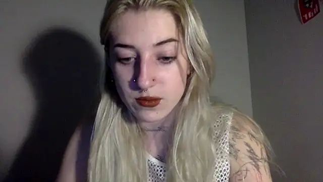 EmmyWet online show from March 2026 09:30:01 PM