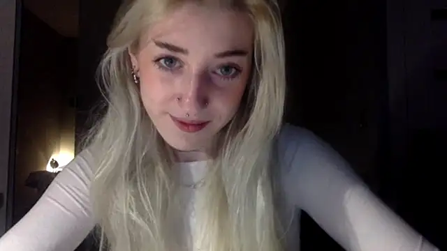 EmmyWet online show from March 2026 07:50:01 PM