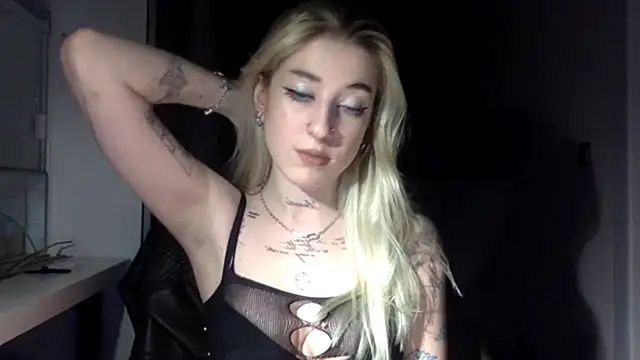 EmmyWet online show from March 2026 08:10:02 PM