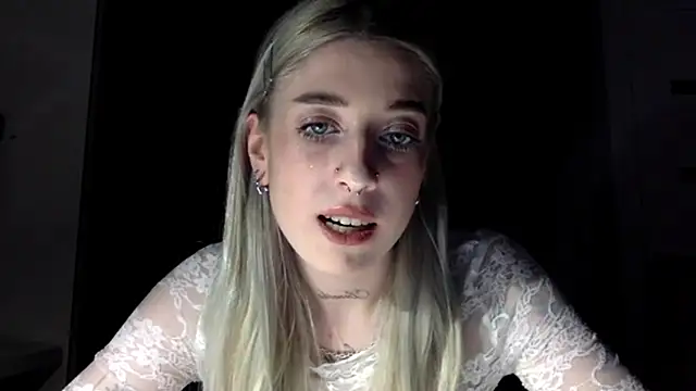 EmmyWet online show from March 2026 06:37:02 PM