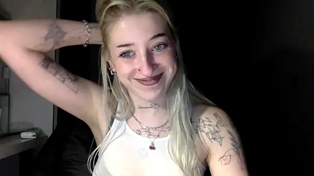 EmmyWet online show from March 2026 08:21:01 PM