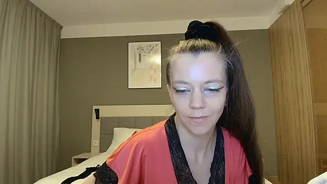 Yana-XX online show from April 2026 06:25:02 PM