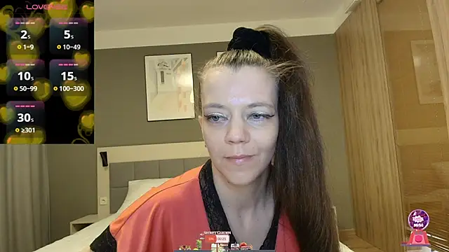 Yana-XX online show from April 2026 06:47:01 PM