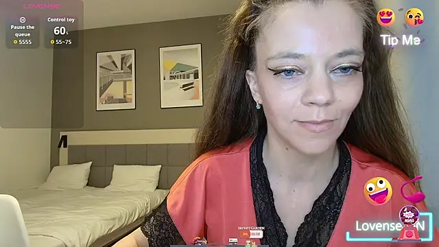 Snapshot of Yana-XX chatting on June 2026 08:20:02 PM Yana-XX online show from June 2026 08:20:02 PM