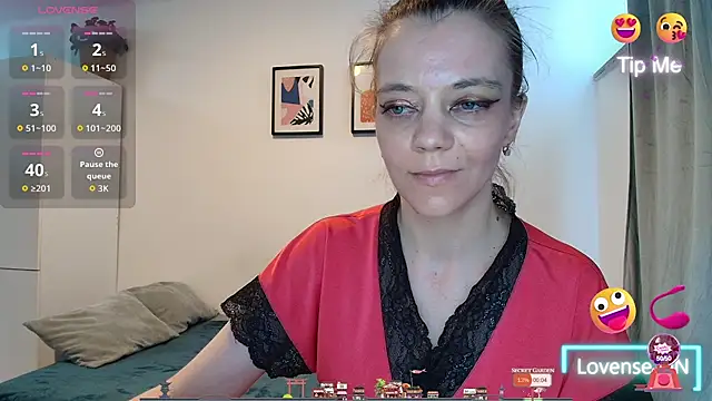 Snapshot of Yana-XX chatting on June 2026 05:21:02 PM Yana-XX online show from June 2026 05:21:02 PM