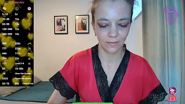 Snapshot of Yana-XX chatting on July 2026 04:25:01 PM Yana-XX online show from July 2026 04:25:01 PM