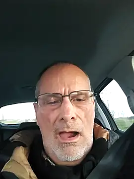 lui8181 online show from March 2026 06:01:01 PM