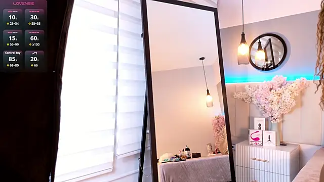 Grace Williams  online show from April 2026 08:10:02 PM