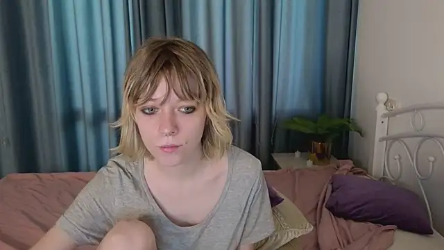 MollySally online show from May 2026 04:08:01 AM