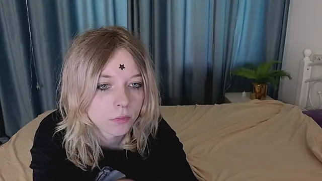 MollySally online show from May 2026 04:18:01 AM