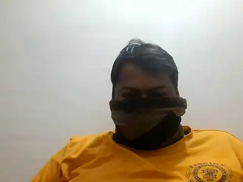 Huskyboss online show from February 2026 08:09:01 PM