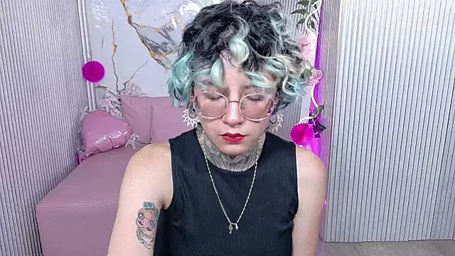 Snapshot of Lyra_tay chatting on July 2026 01:34:02 PM Lyra tay online show from July 2026 01:34:02 PM