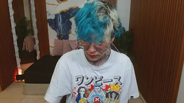 Lyra tay online show from April 2026 08:25:02 PM