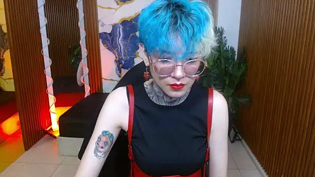 Lyra tay online show from April 2026 07:09:01 PM